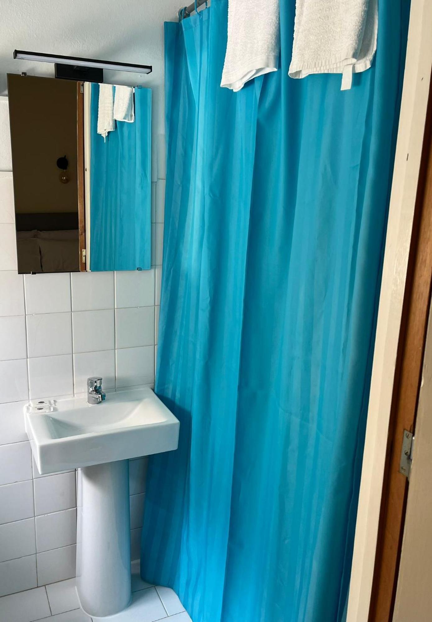 Romeu Bed & Breakfast Quarteira Ngoại thất bức ảnh