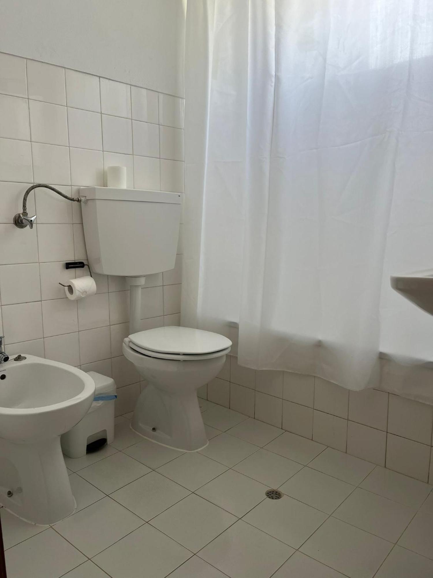 Romeu Bed & Breakfast Quarteira Ngoại thất bức ảnh